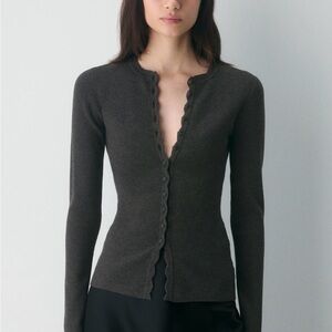 Aritzia Shelly Women's Scalloped Edge Cardigan - Dark Gray